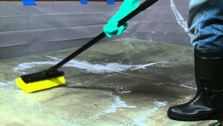 Preparation of uncoated surfaces for semi-transparent concrete stain