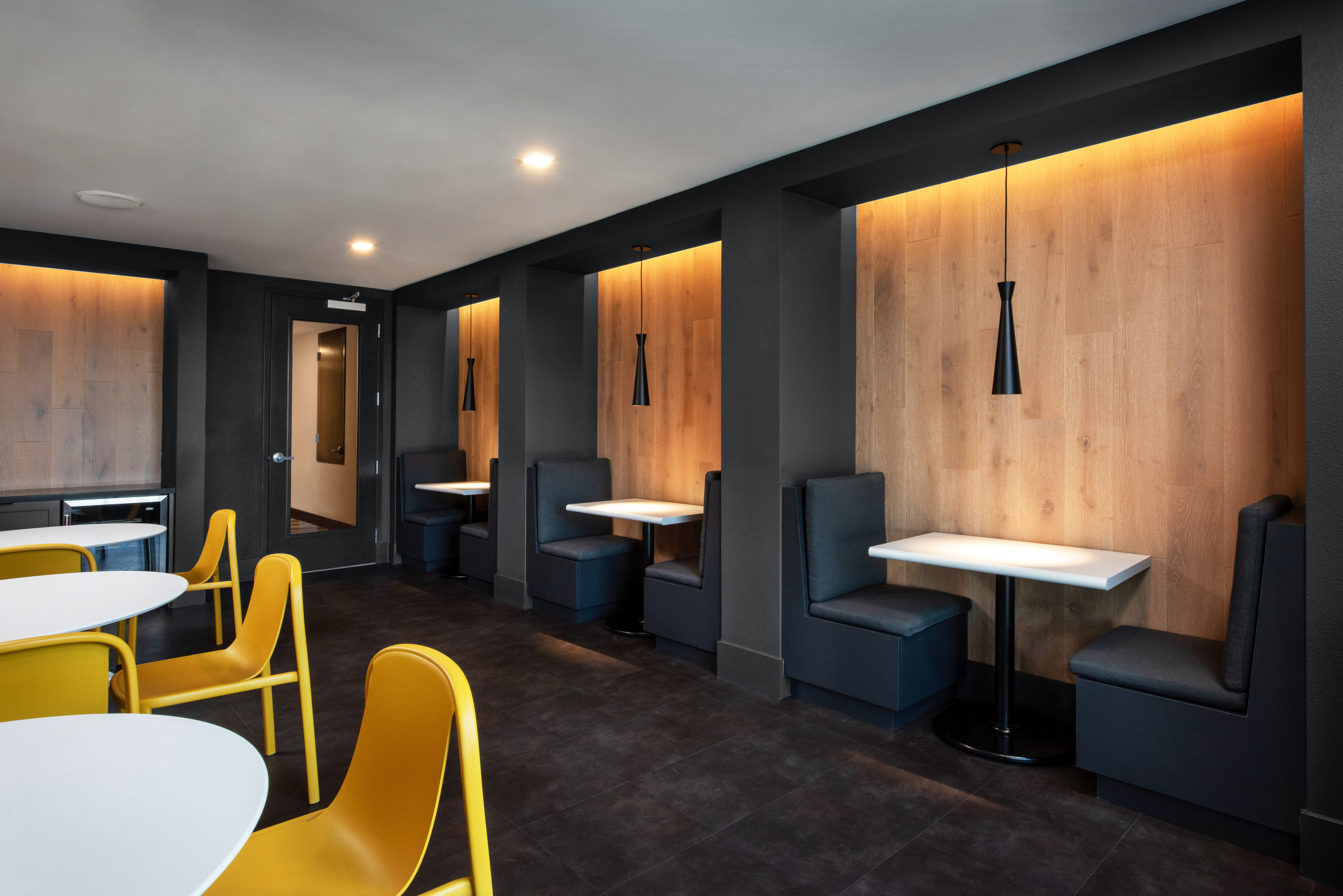 Cafe Featuring BEHR Color of the Year Cracked Pepper