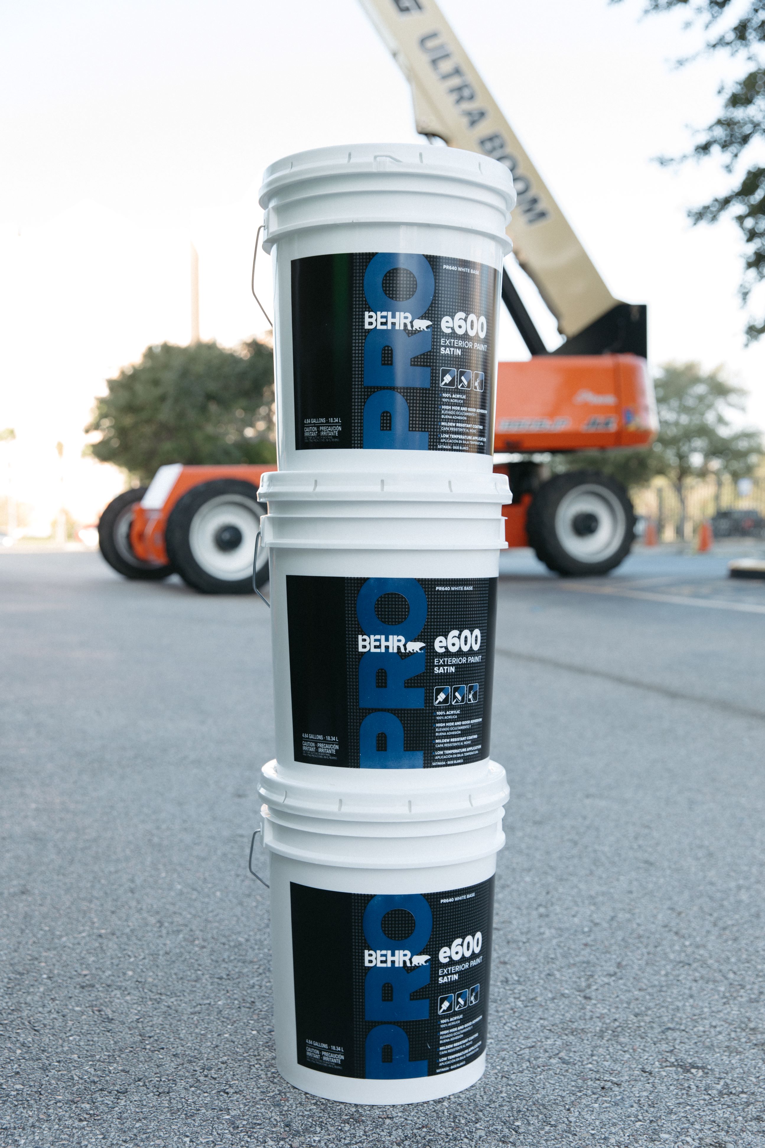 BEHR PRO e600 Exterior Paint on Jobsite